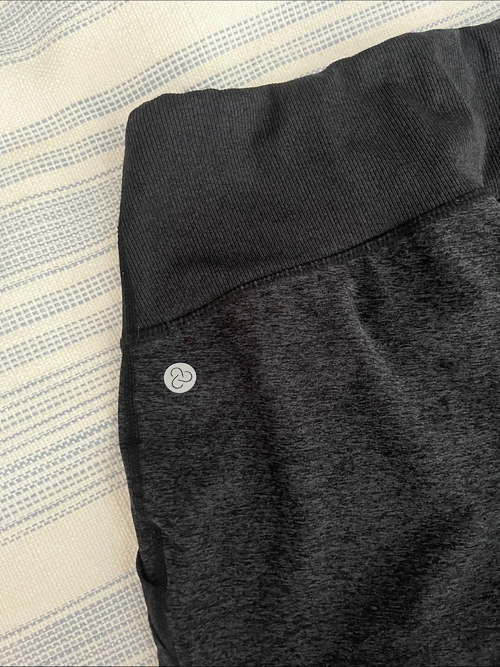 Zella Black Performance Jogger Leggings with Side Pocket